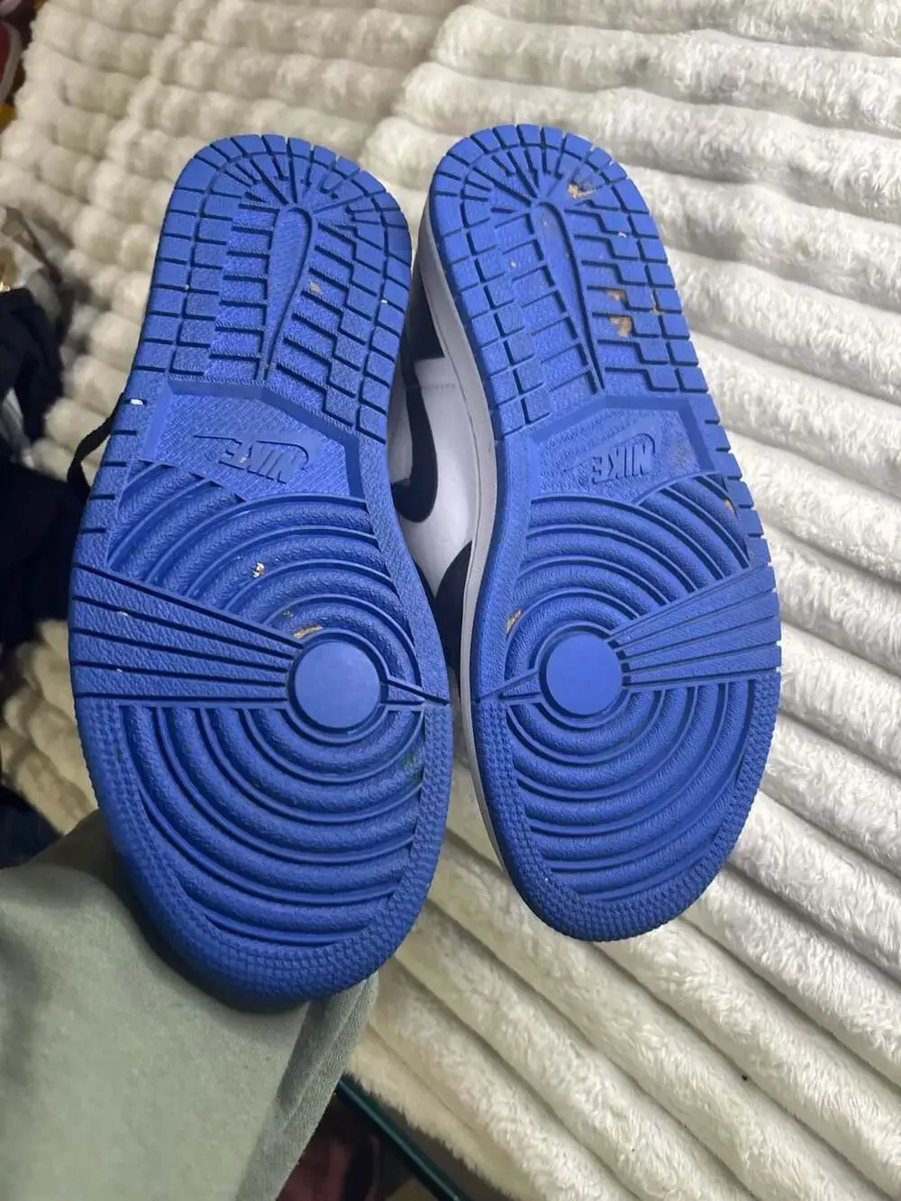 Air Jordan 1 Retro High OG Royal Toe